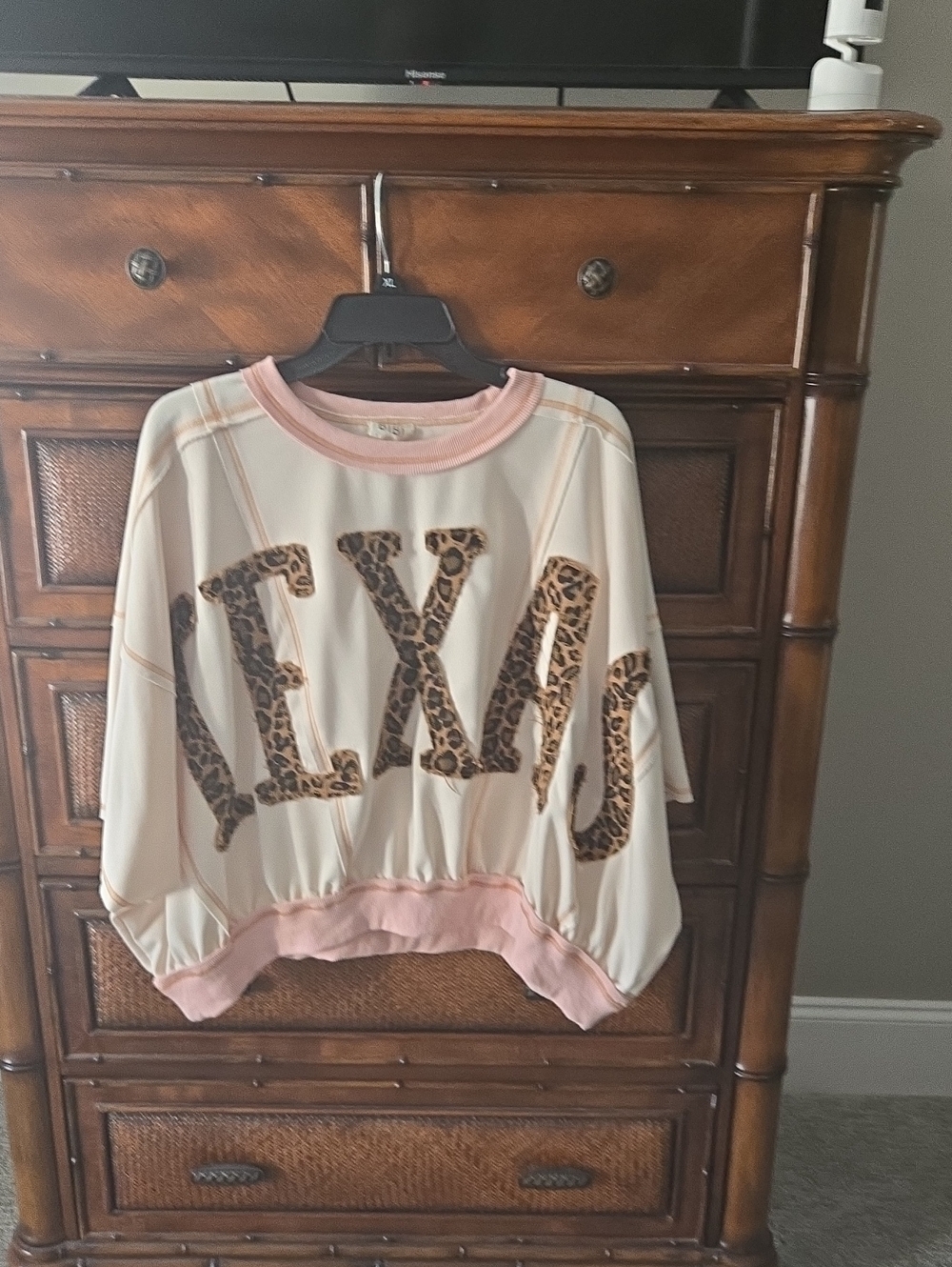 BiBi Cream Sweatshirt with Pink Trim & Leopard 'TEXAS' Print